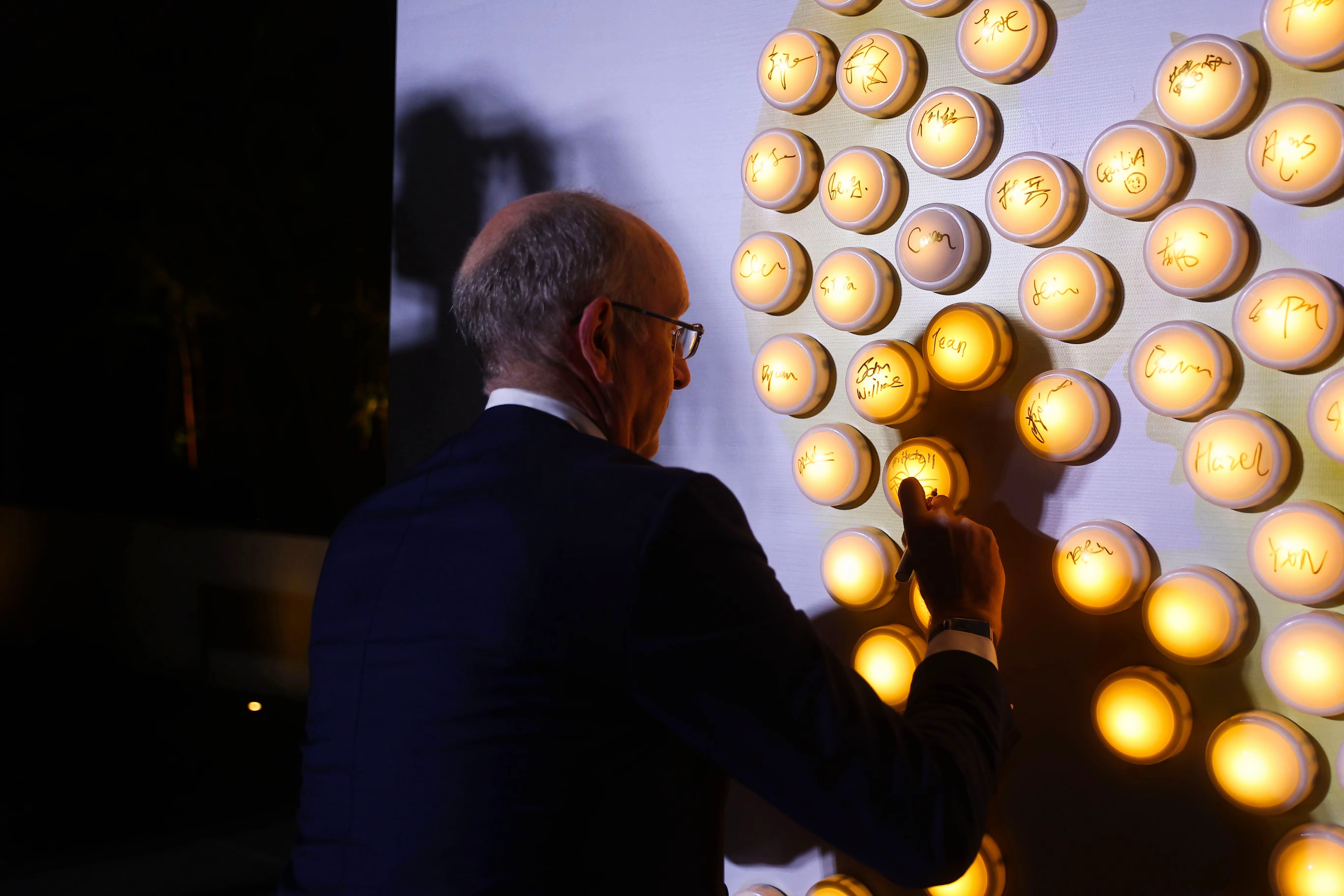 Wakefield guest sign-in light wall